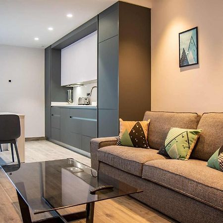 Apartamentos Vacacional En Plaza De Espana Nerja Luaran gambar
