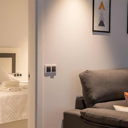 Apartamentos Vacacional En Plaza De Espana Nerja Luaran gambar