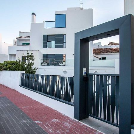 Apartamentos Vacacional En Plaza De Espana Nerja Luaran gambar