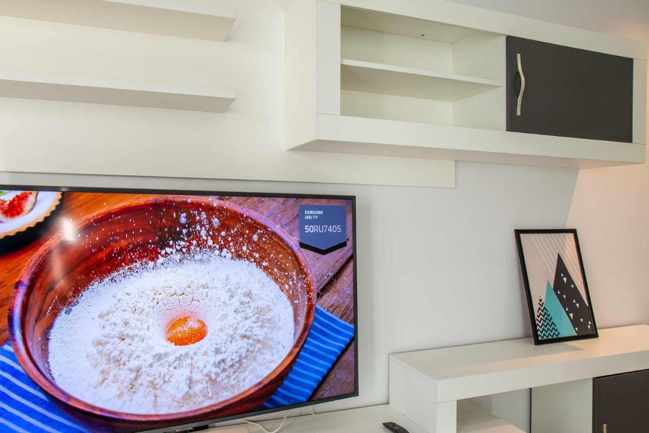 Apartamentos Vacacional En Plaza De Espana Nerja Luaran gambar