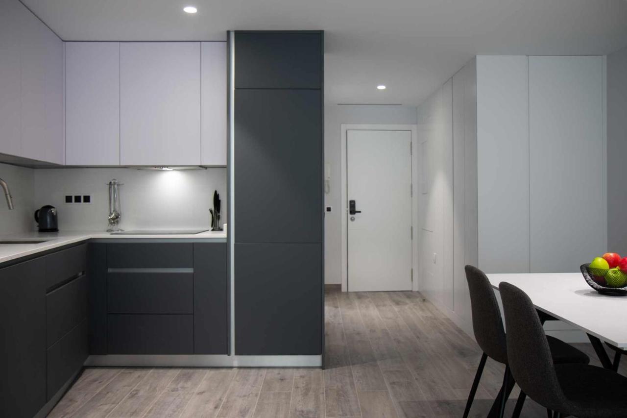 Apartamentos Vacacional En Plaza De Espana Nerja Luaran gambar