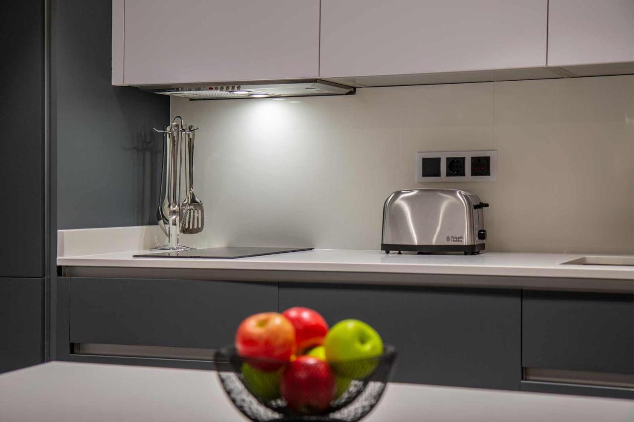 Apartamentos Vacacional En Plaza De Espana Nerja Luaran gambar